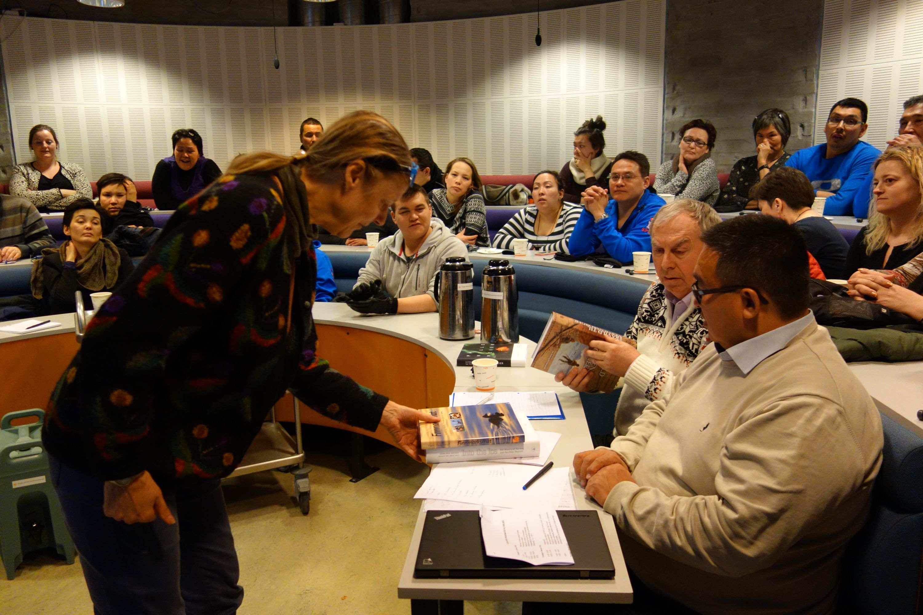 Perorsaanermik Ilinniarfik Vist to UiT